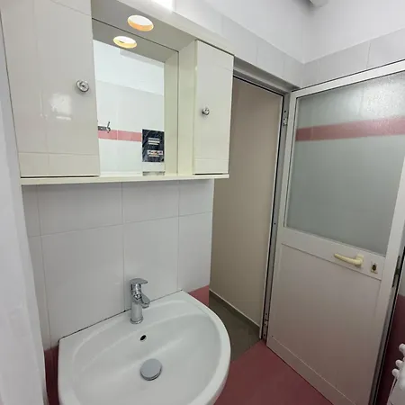 Cozy Apartment Tirana